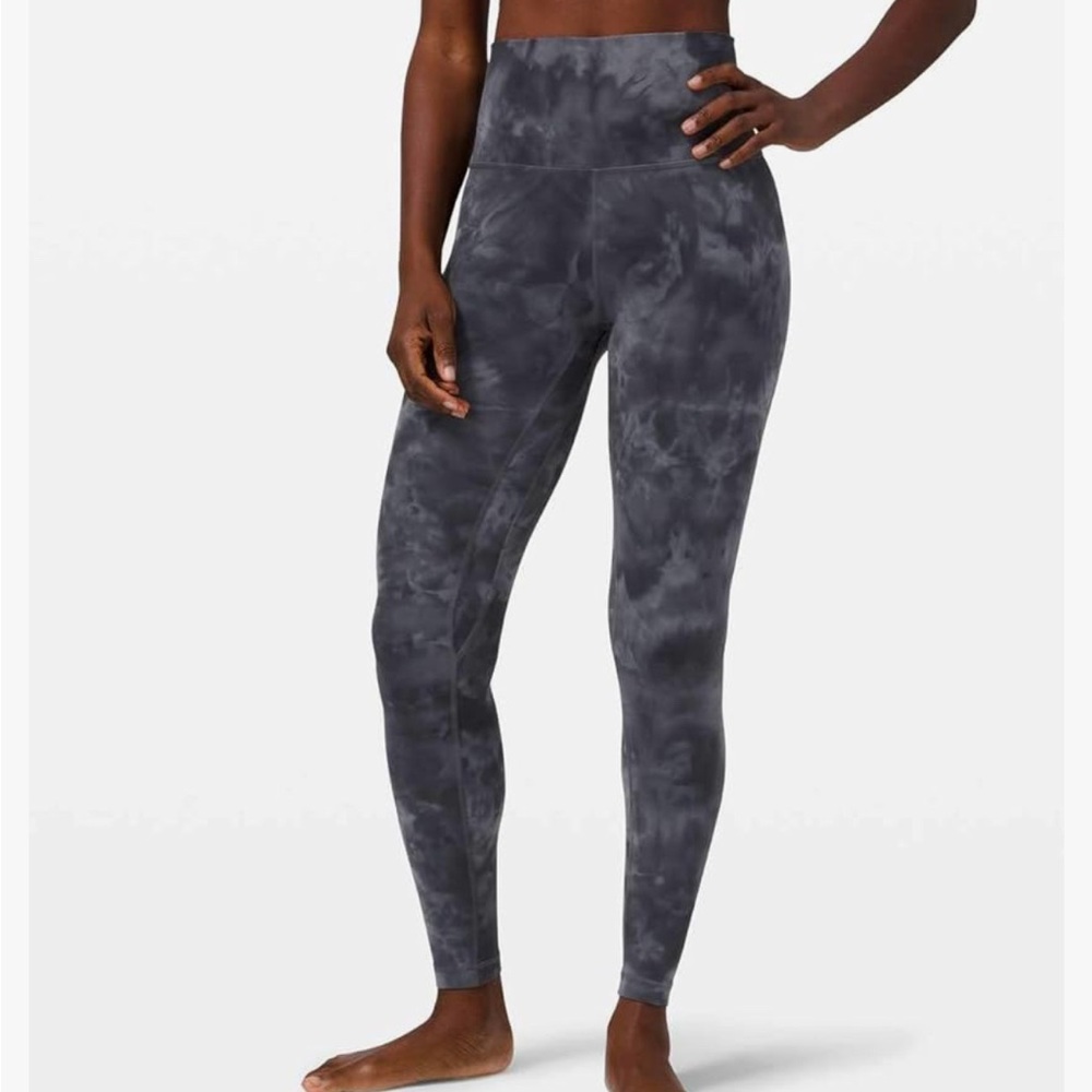 - Lululemon align leggings “28 inseam